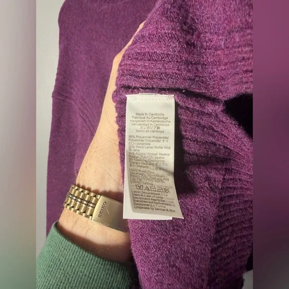 J.Crew Turtleneck Sweater in Supersoft Yarn Size Medium - Picture 3 of 6